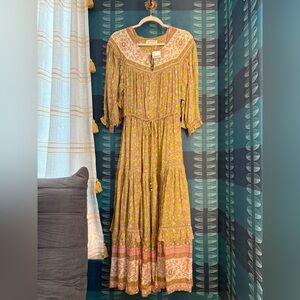 NEW FreePeople Spell &the Gypsy Gold Pink Ruffled Maxi Dress M
l